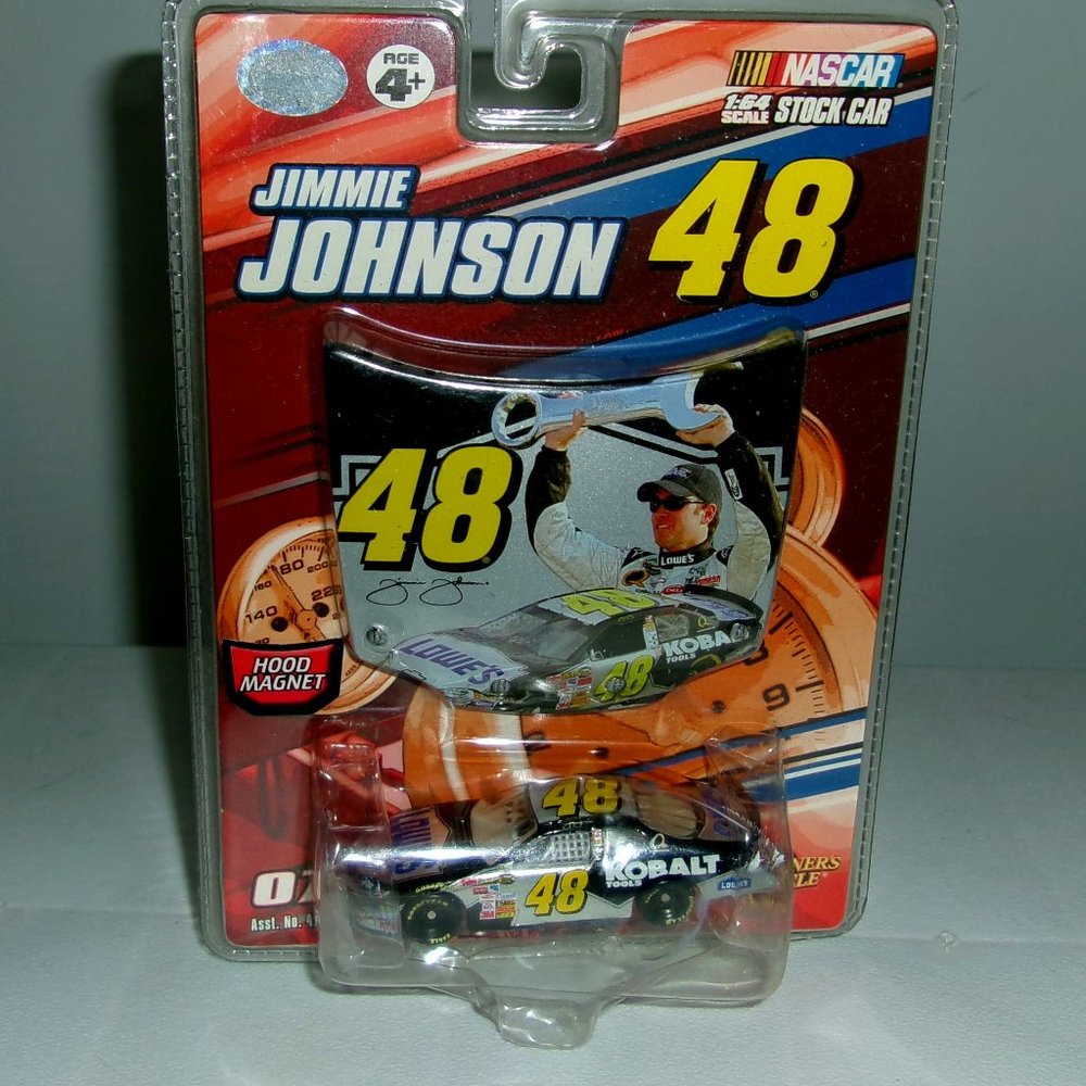 2007 NASCAR Jimmy Johnson Die Cast 1/64 Scale